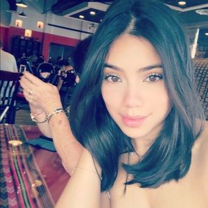 Meet your Posher, Mariana